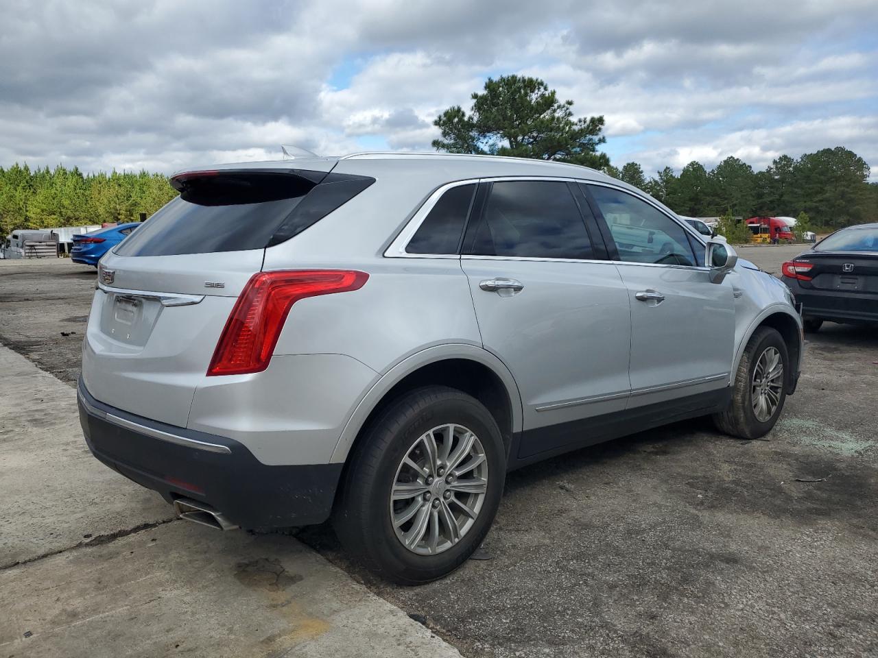CADILLAC XT5 LUXURY