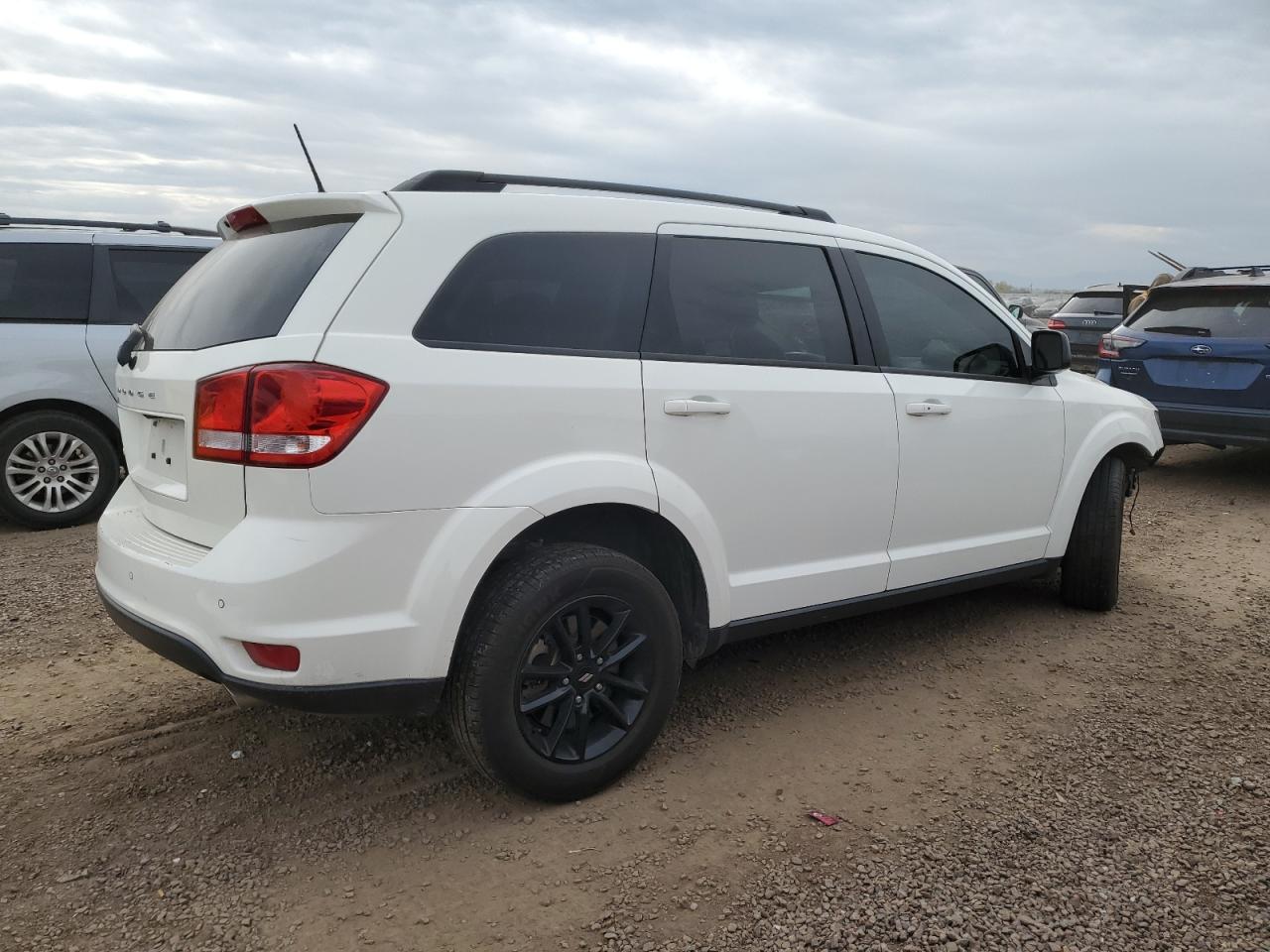 DODGE JOURNEY SE