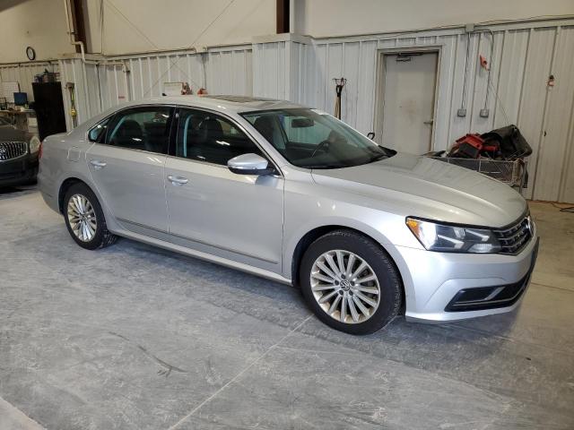 2016 VOLKSWAGEN PASSAT SE - 1VWBT7A30GC039761