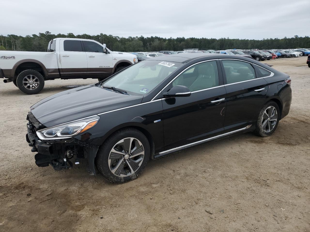 HYUNDAI SONATA HYBRID