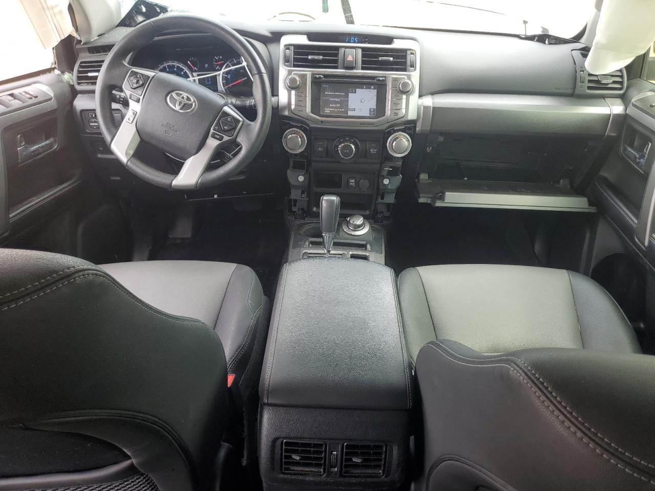 TOYOTA 4RUNNER SR5/SR5 PREMIUM