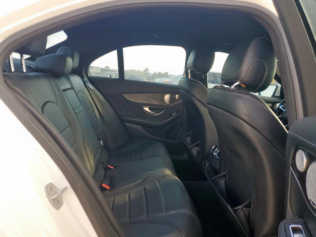 MERCEDES-BENZ C-CLASS 300 4MATIC