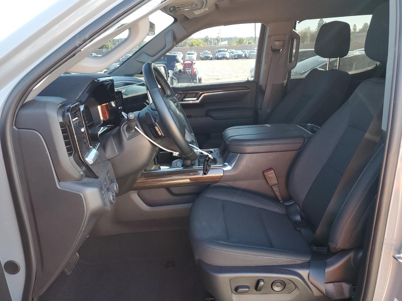 CHEVROLET SILVERADO K1500 LT