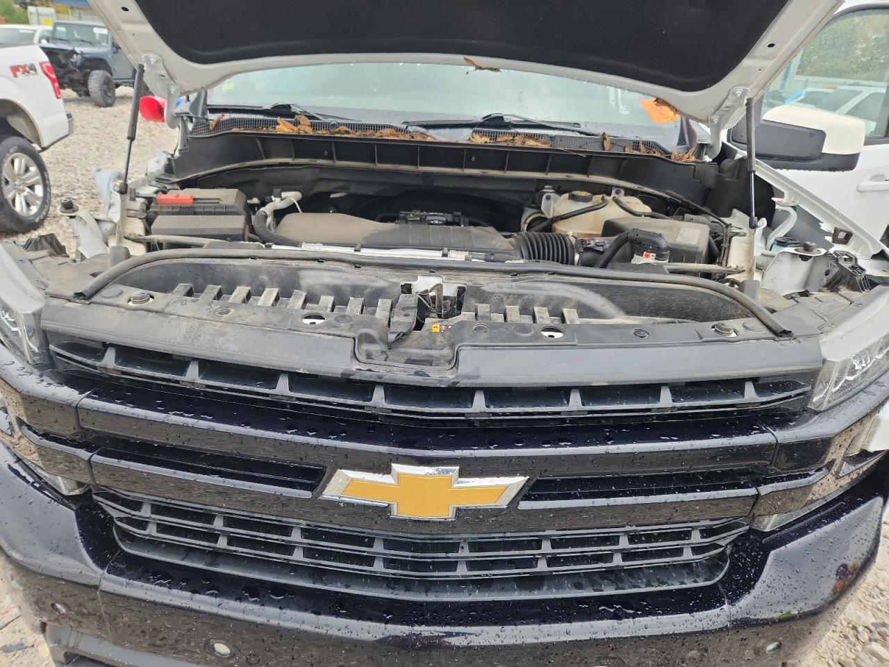 CHEVROLET SILVERADO K1500 LT