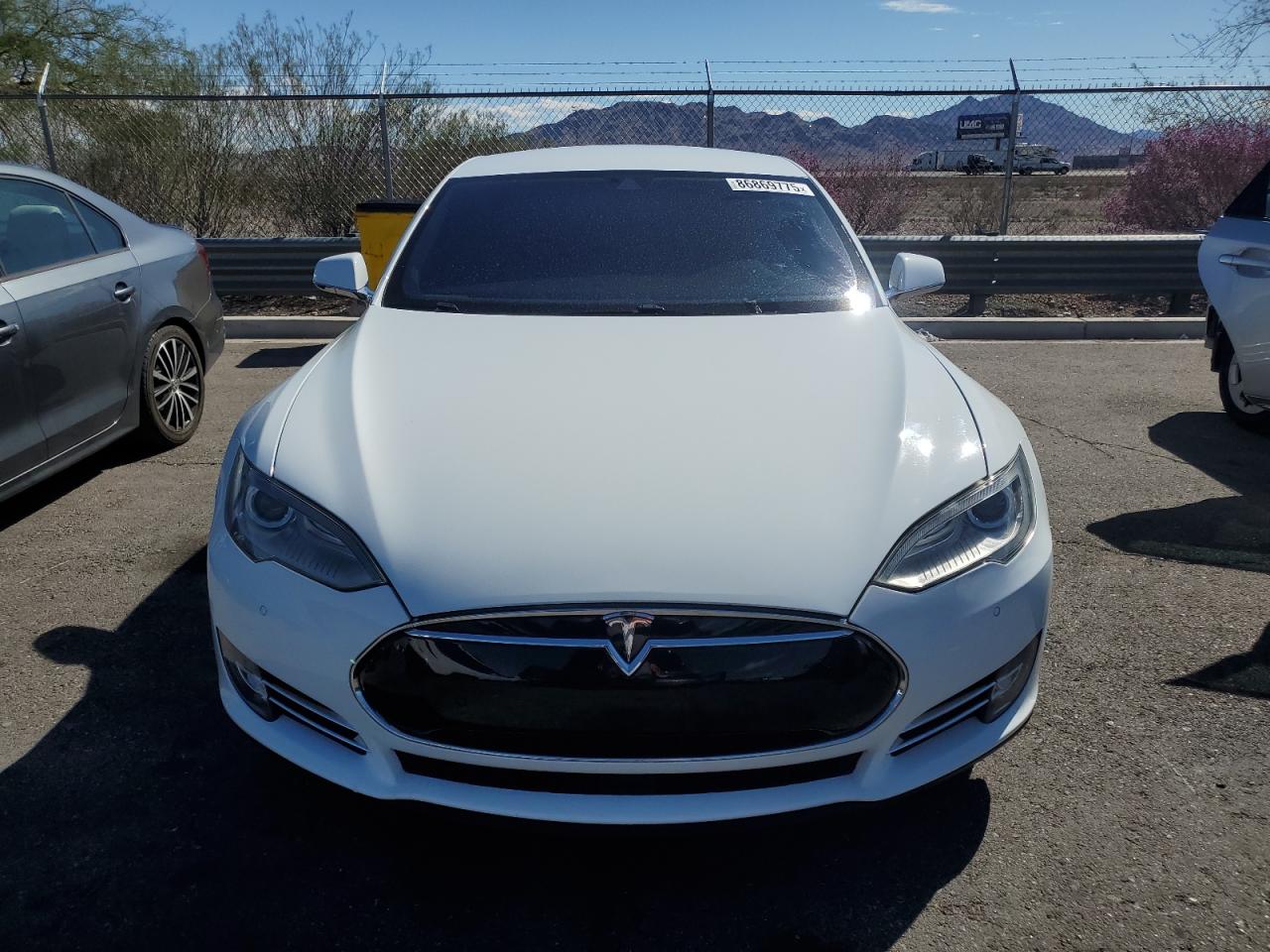 TESLA MODEL S