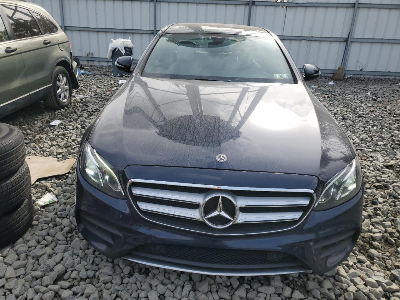 MERCEDES-BENZ E-CLASS 300 4MATIC