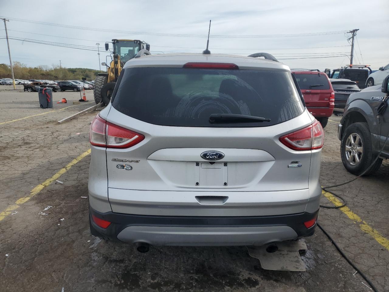 FORD ESCAPE SE
