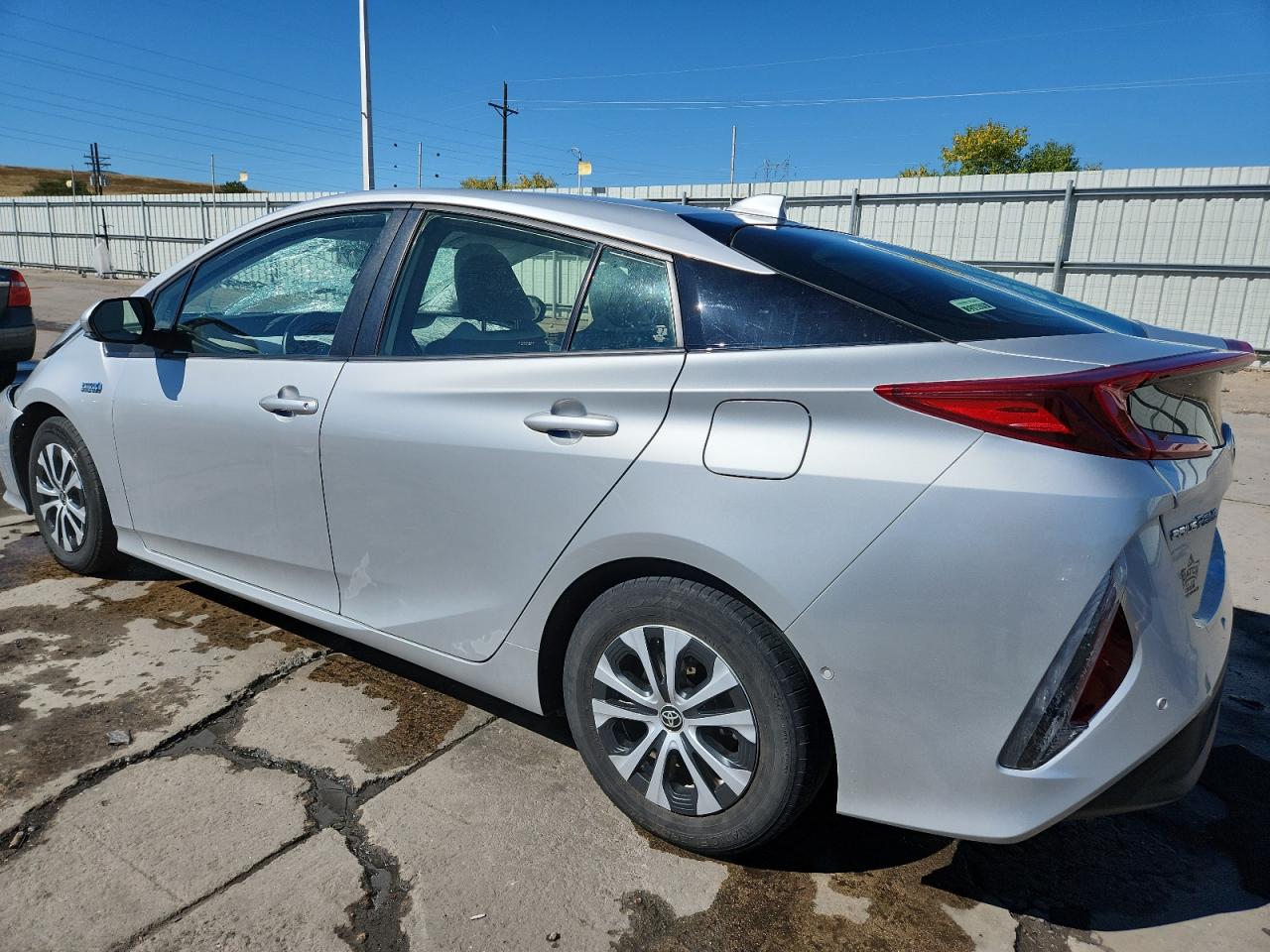 TOYOTA PRIUS PRIME LE
