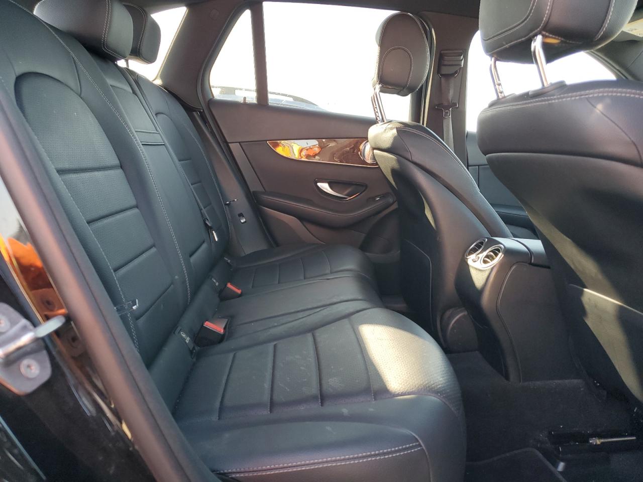 MERCEDES-BENZ GLC-CLASS 300 4MATIC