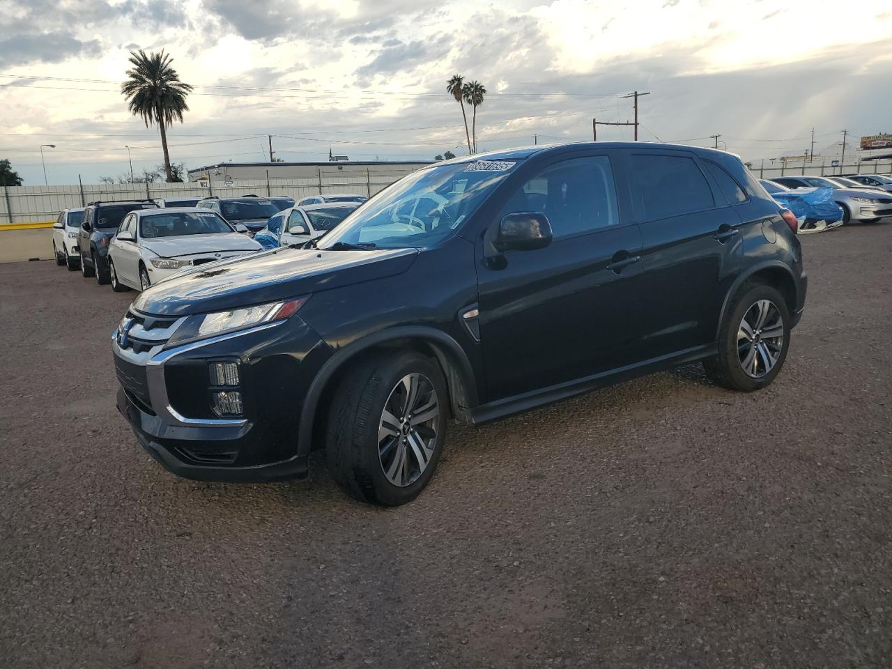 MITSUBISHI OUTLANDER ES