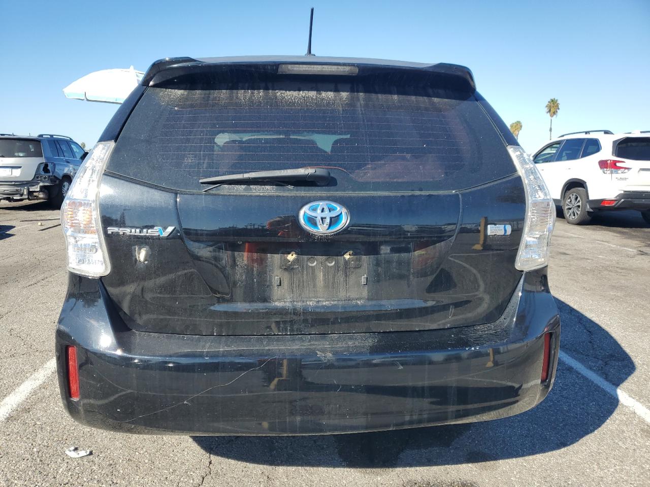 TOYOTA PRIUS V