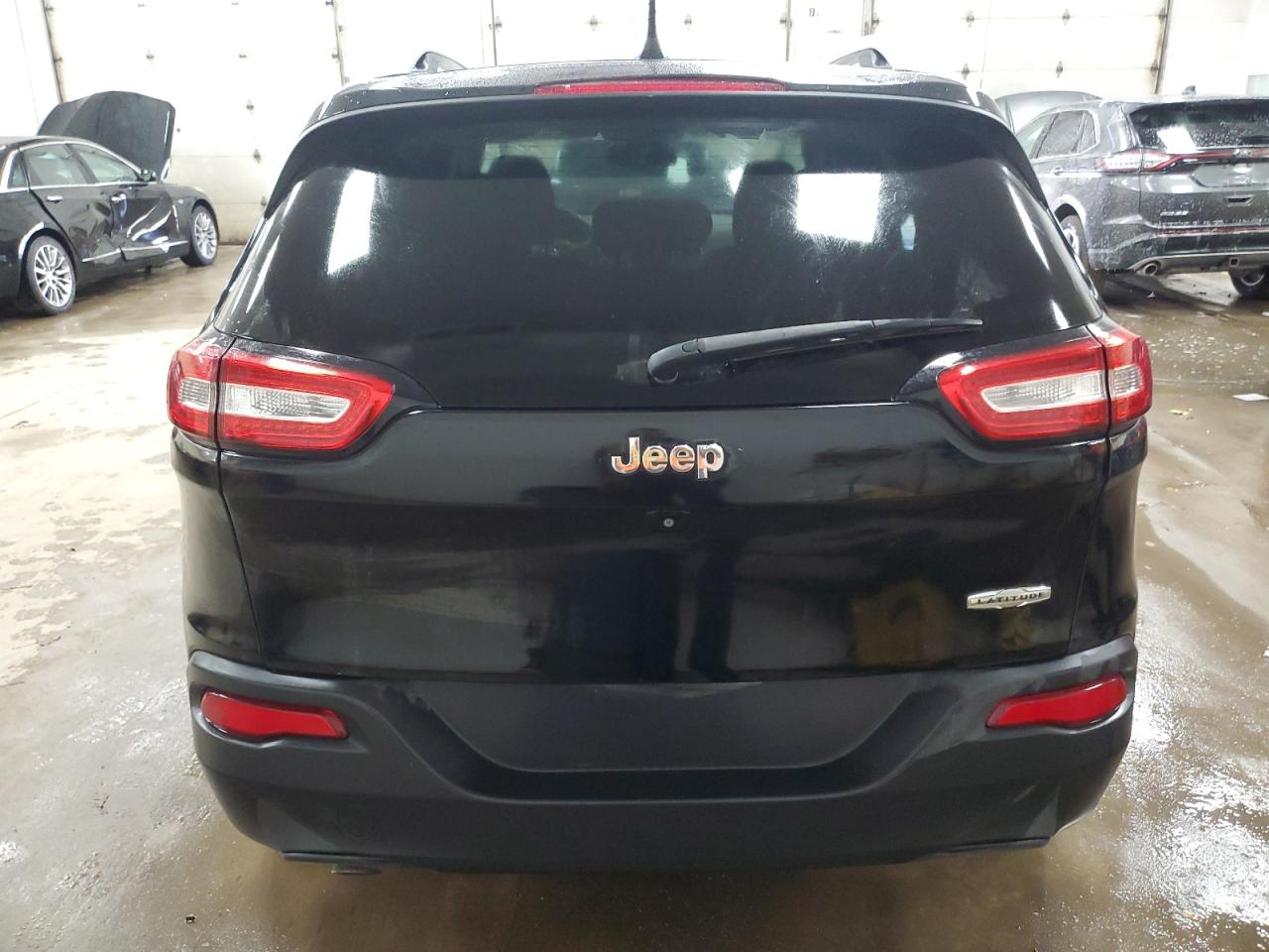 JEEP GRAND CHEROKEE LATITUDE