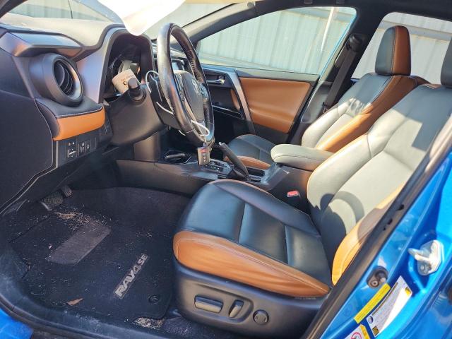 2016 TOYOTA RAV4 SE JTMNFREVXGJ074849