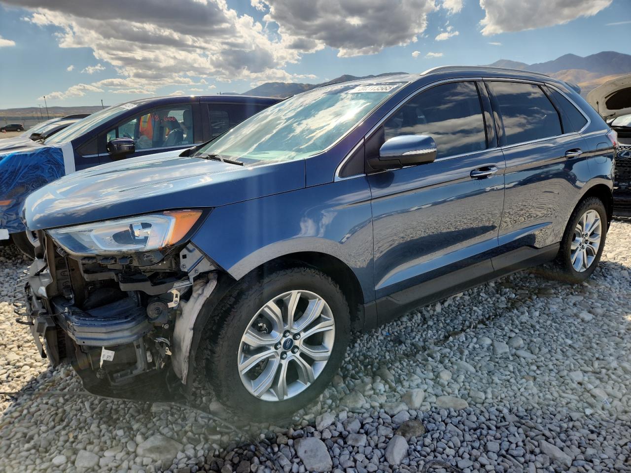 FORD EDGE TITANIUM