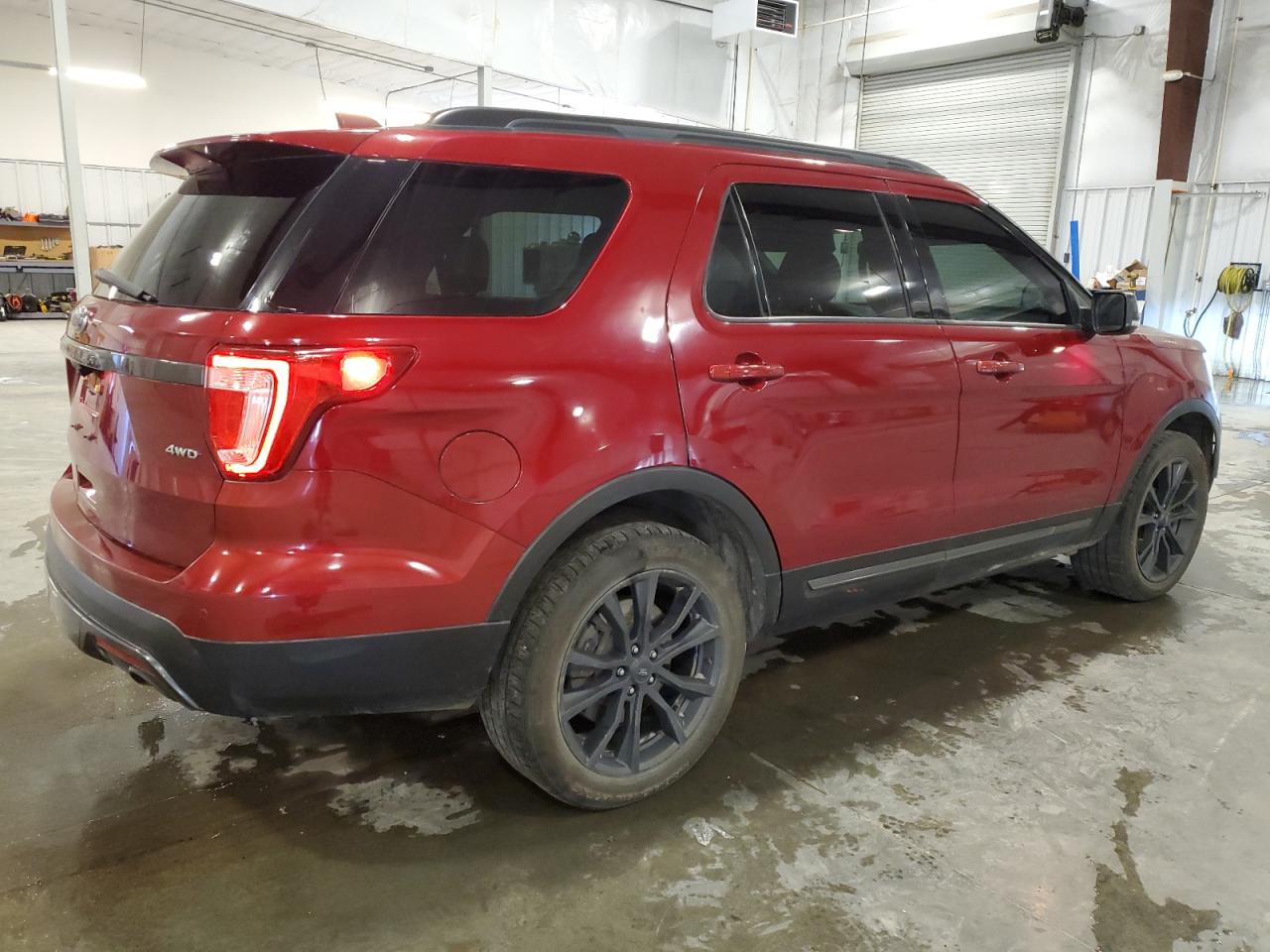 FORD EXPLORER XLT