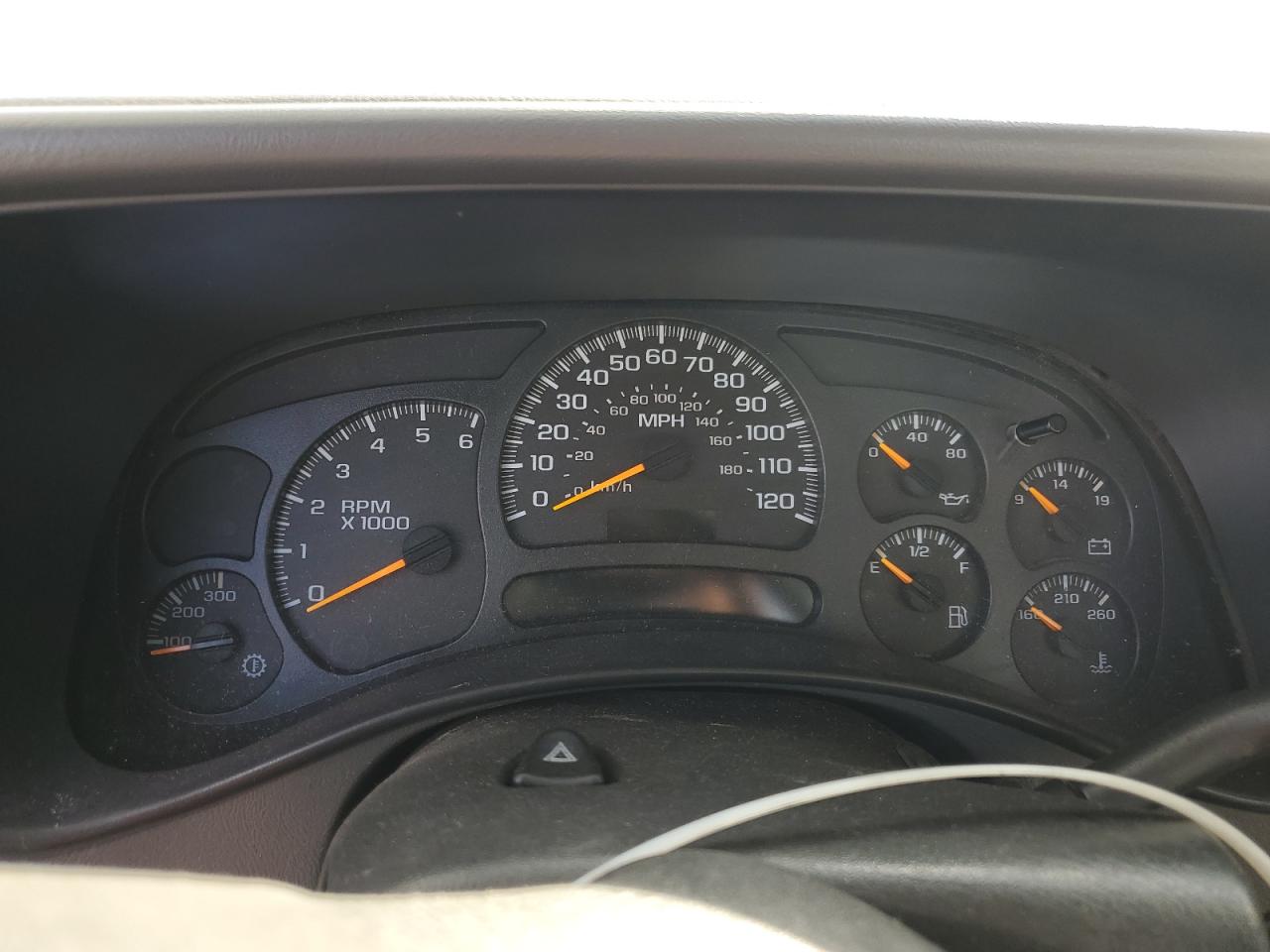 Lot #3275442713 2004 GMC SIERRA K25