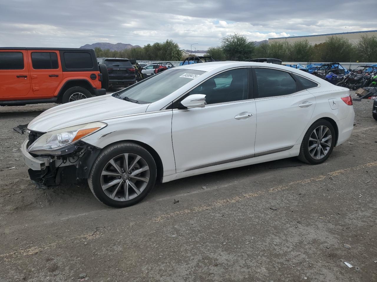 Vehicle photo