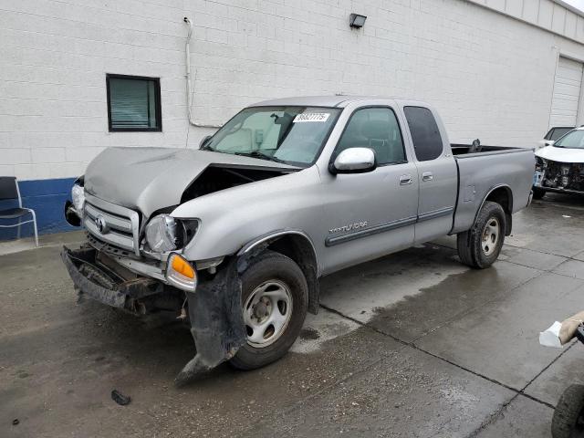Global Auto Auctions: 2004 TOYOTA TUNDRA ACC
