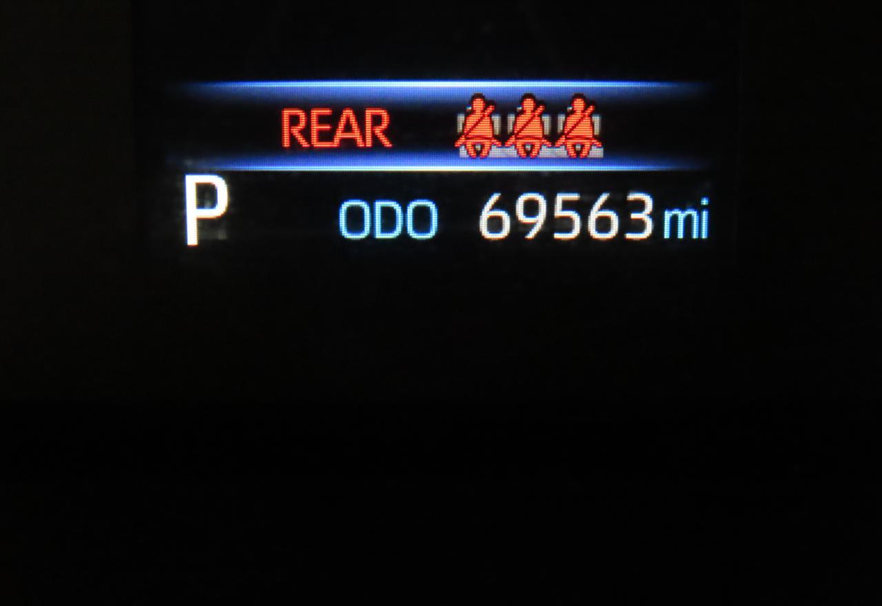 TOYOTA COROLLA CROSS LE