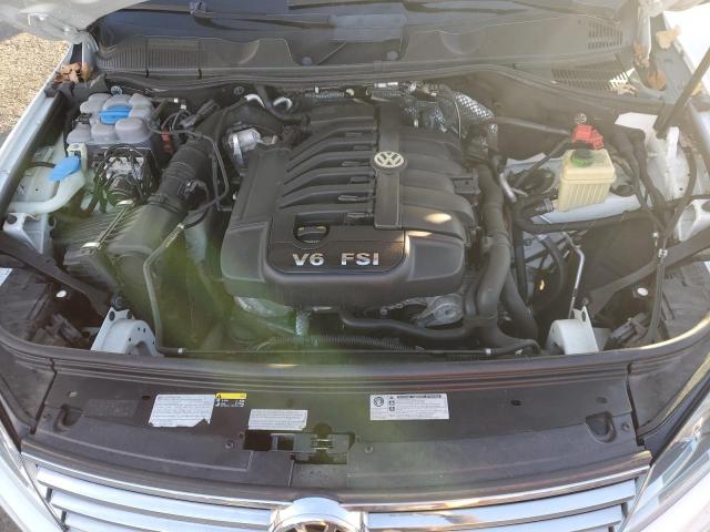 2017 VOLKSWAGEN TOUAREG WO WVGRF7BPXHD006624