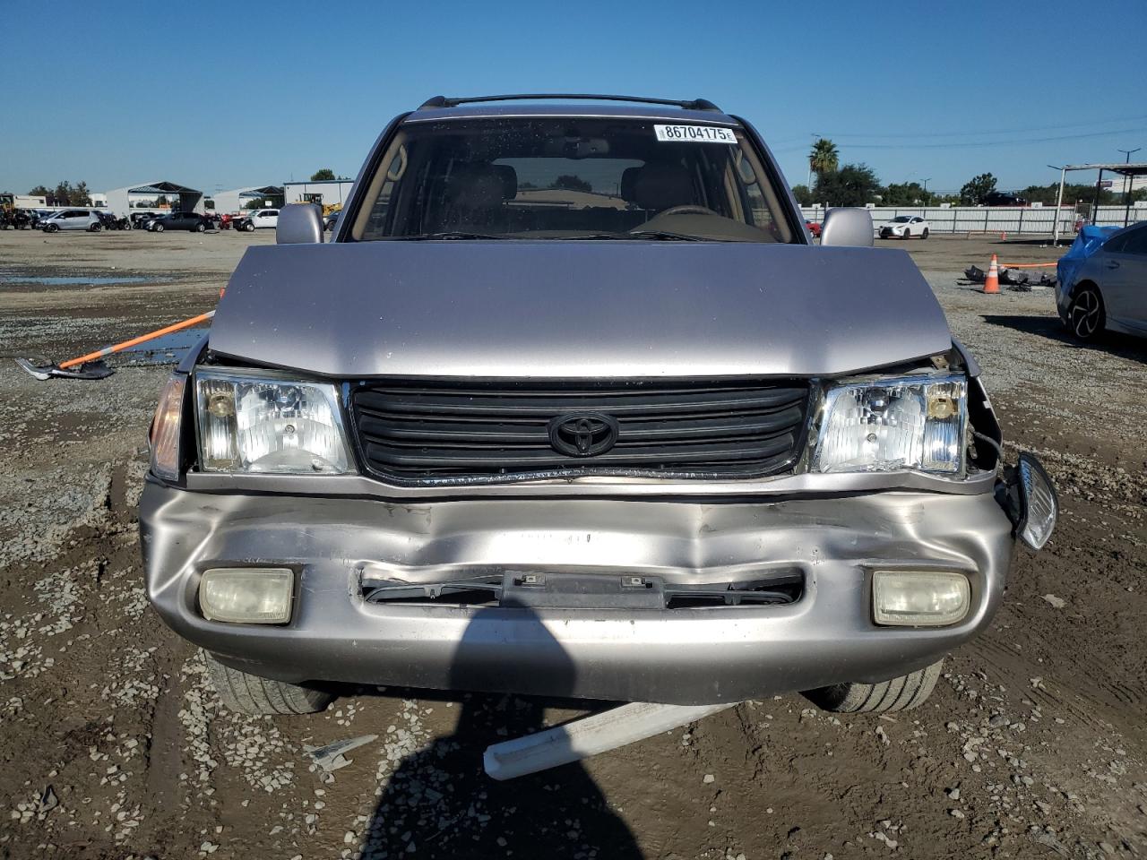 Lot #3311810186 2000 TOYOTA LAND CRUIS