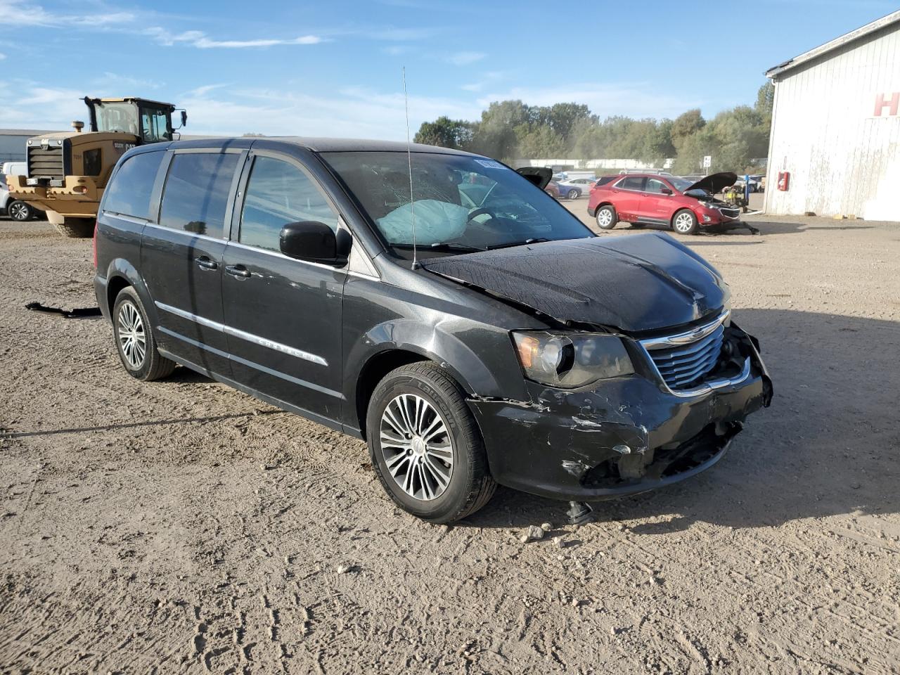 CHRYSLER TOWN & COUNTRY S