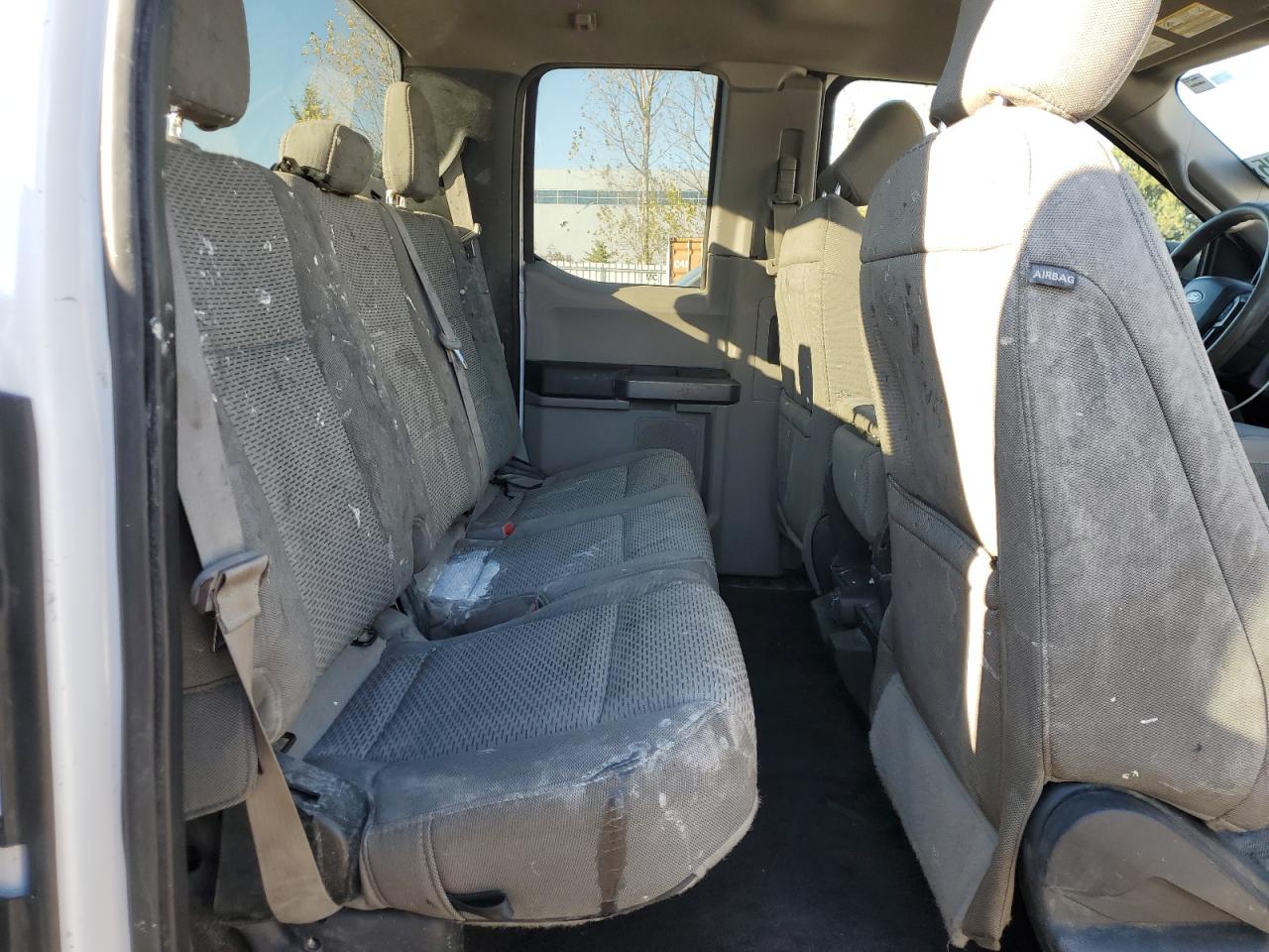 FORD F-150 SUPER CAB