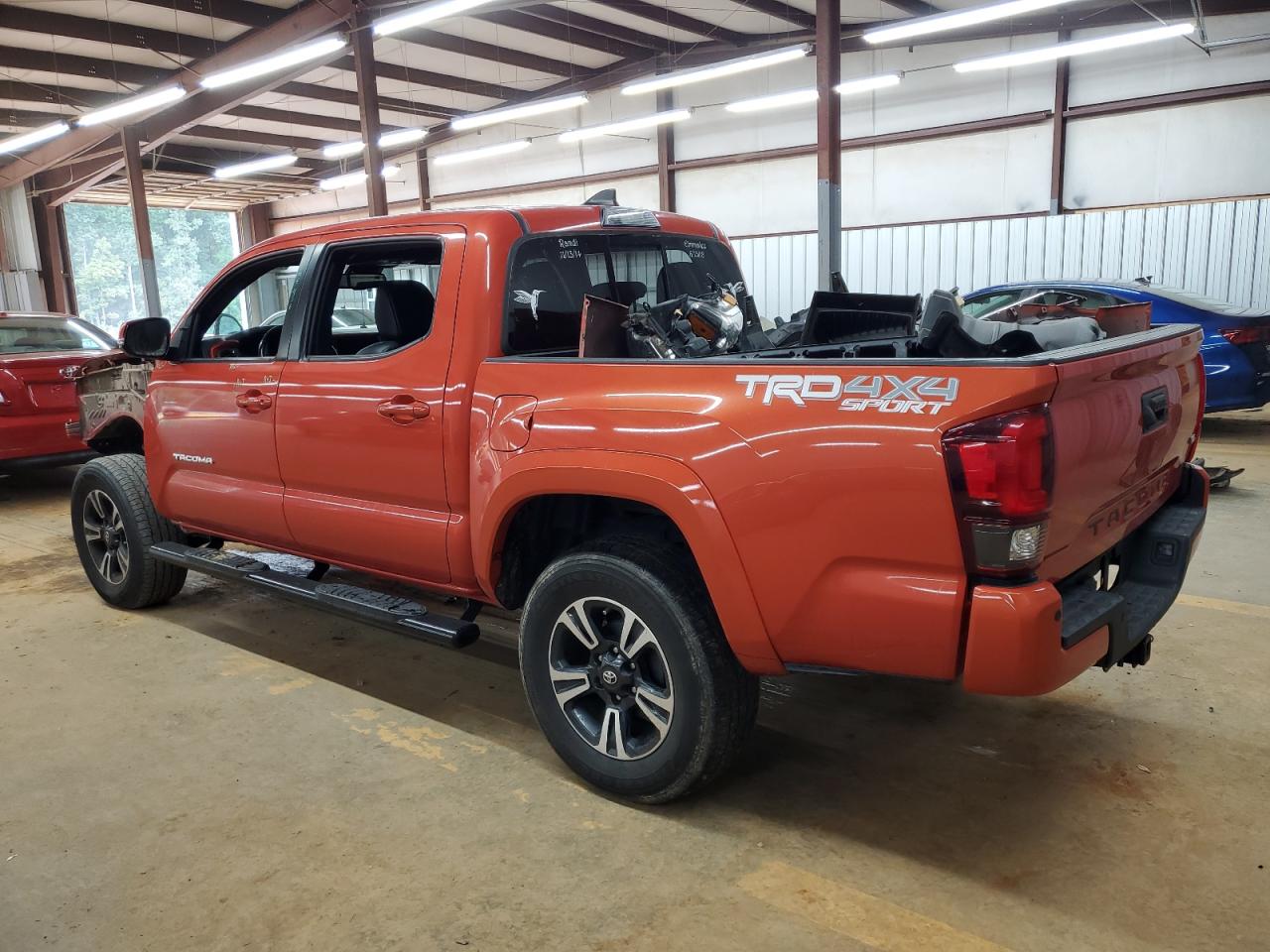 TOYOTA TACOMA DOUBLE CAB