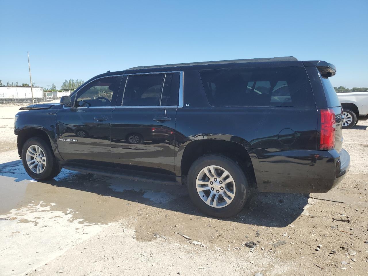 CHEVROLET SUBURBAN K1500 LT