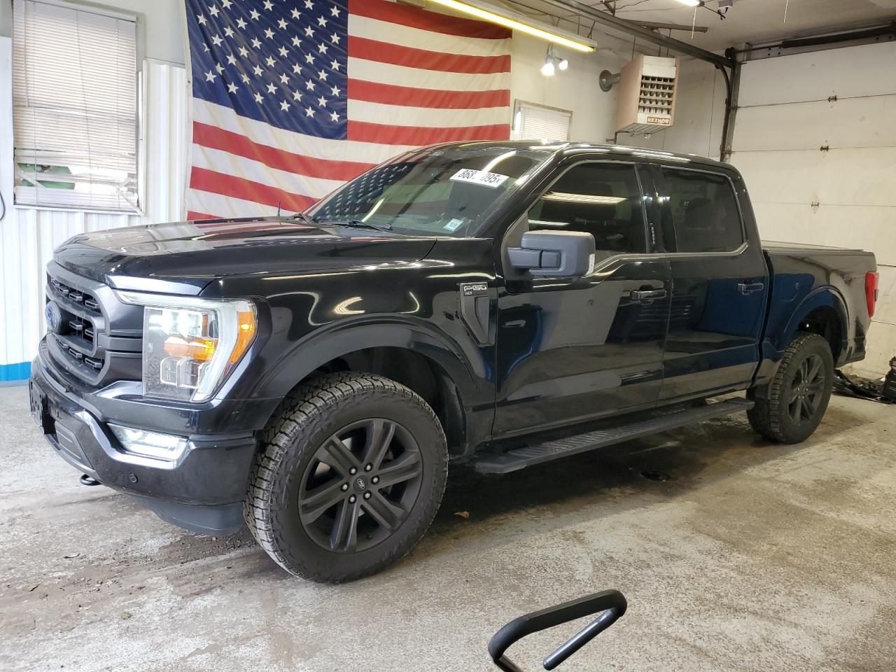 FORD F-150 SUPERCREW