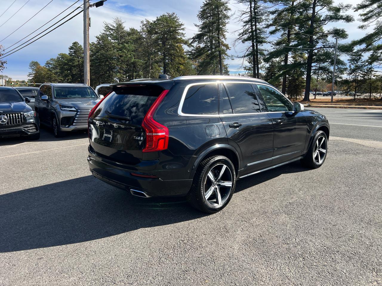 VOLVO XC90 T6 R-DESIGN