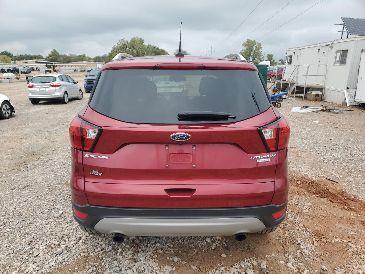 FORD ESCAPE TITANIUM