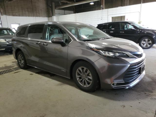 2021 TOYOTA SIENNA XLE 5TDYSKFC2MS015192
