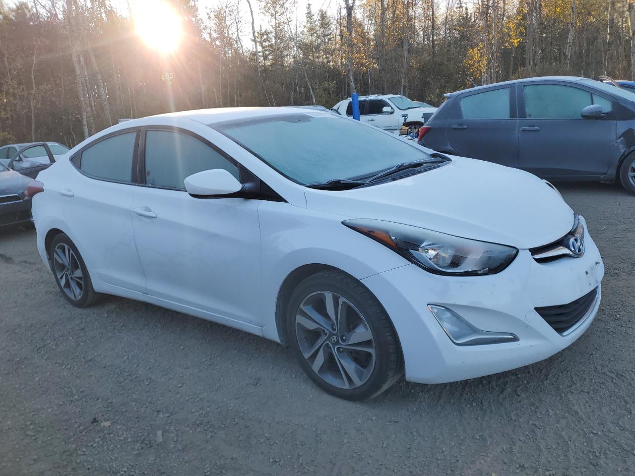 HYUNDAI ELANTRA SE