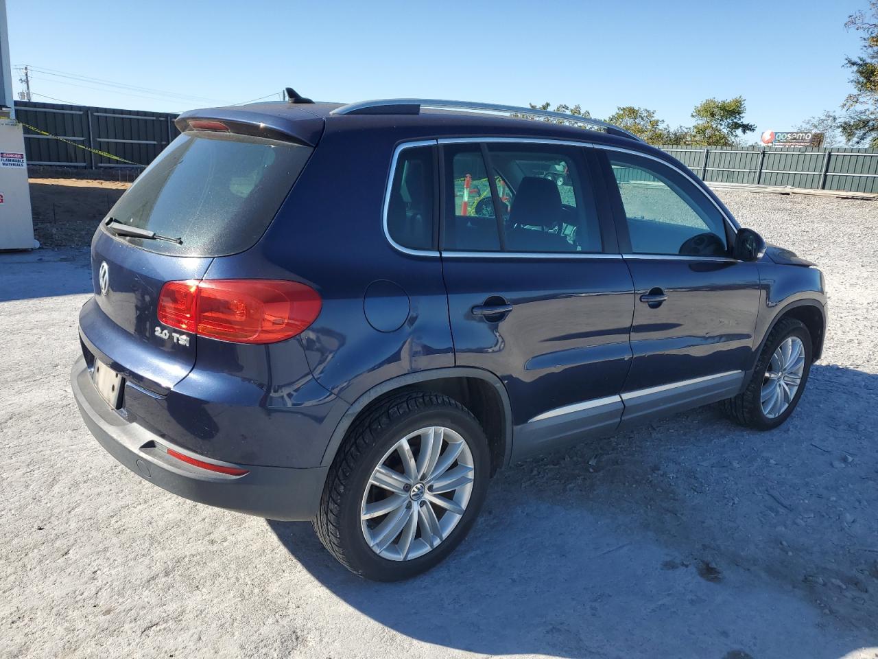 VOLKSWAGEN TIGUAN S