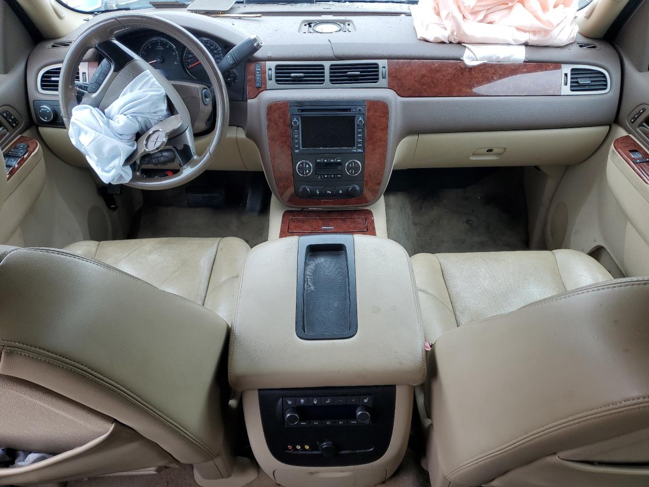 CHEVROLET TAHOE K1500 LTZ