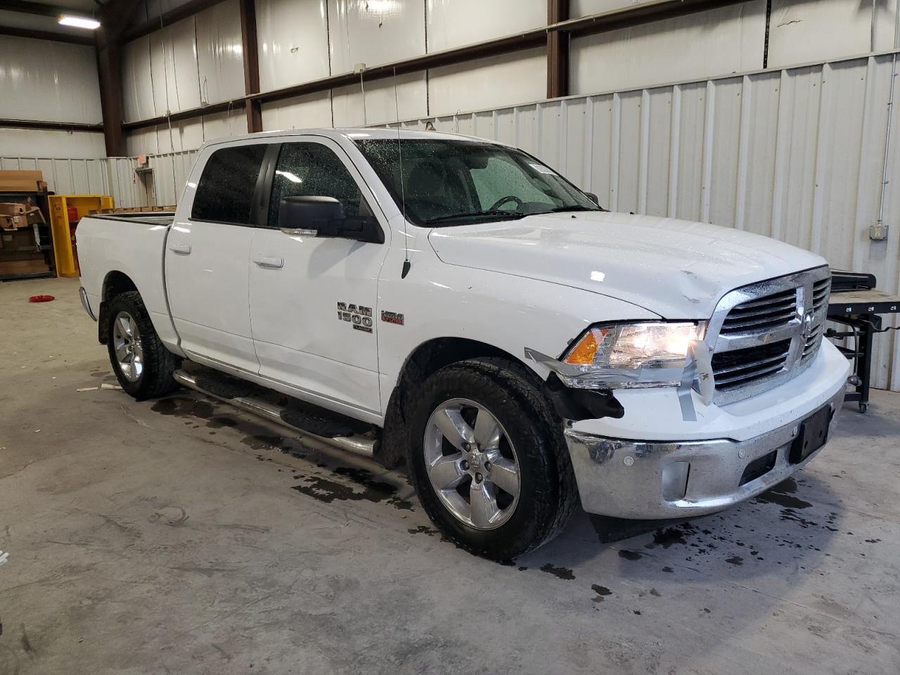 RAM 1500 SLT