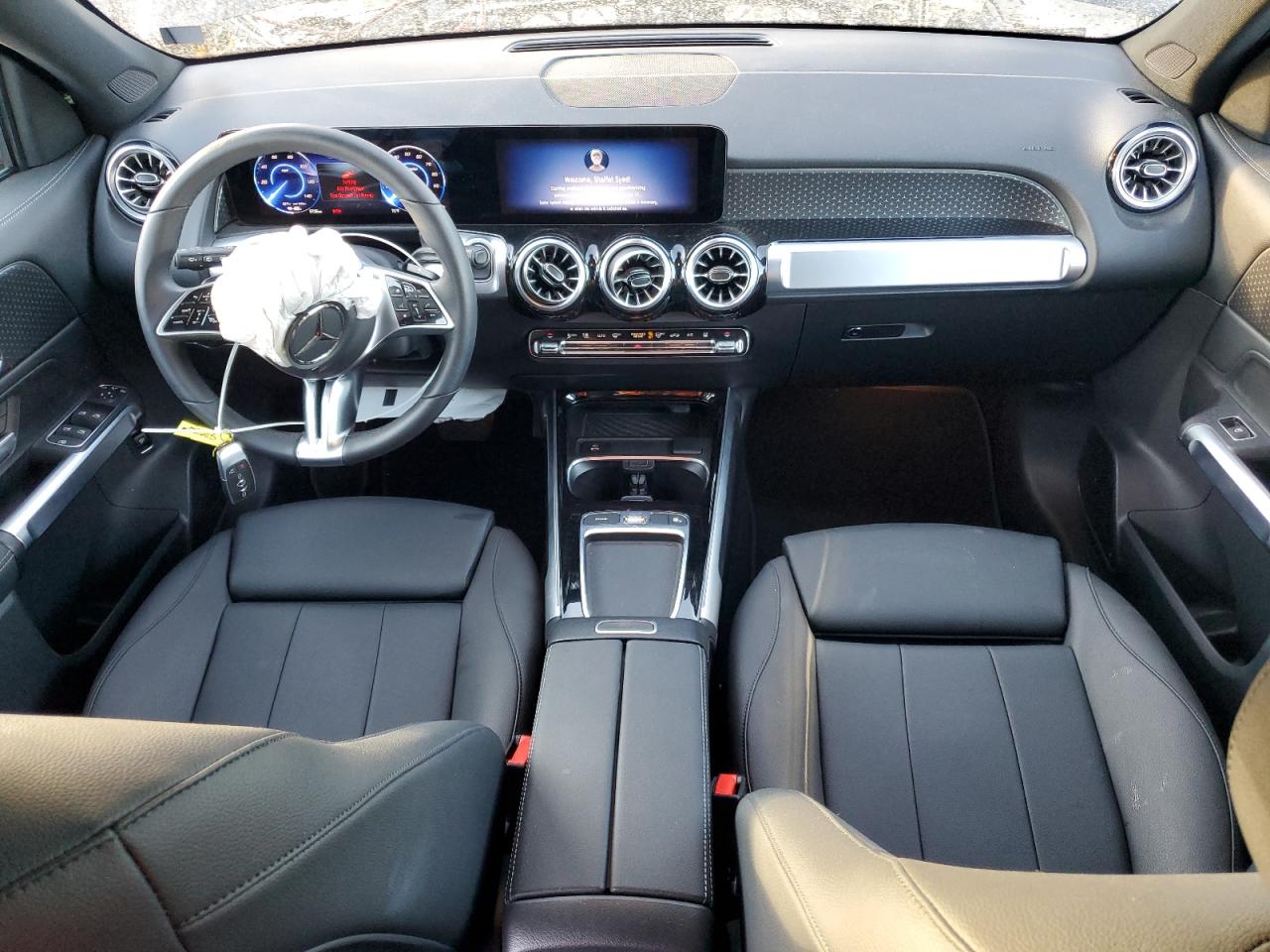 MERCEDES-BENZ EQB 250+