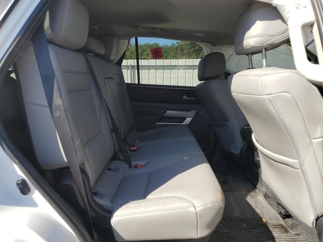 2024 TOYOTA SEQUOIA SR 7SVAAABA0RX038917