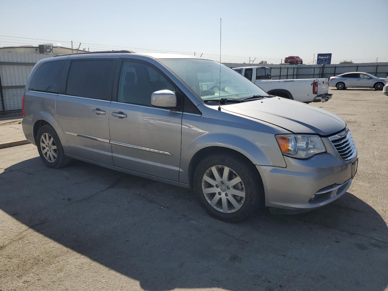 CHRYSLER TOWN & COUNTRY TOURING