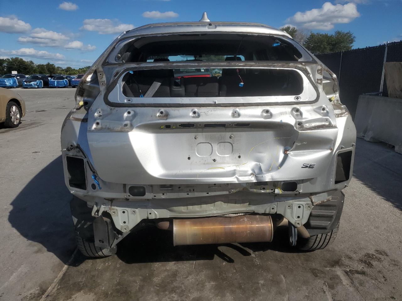 MITSUBISHI ECLIPSE SE