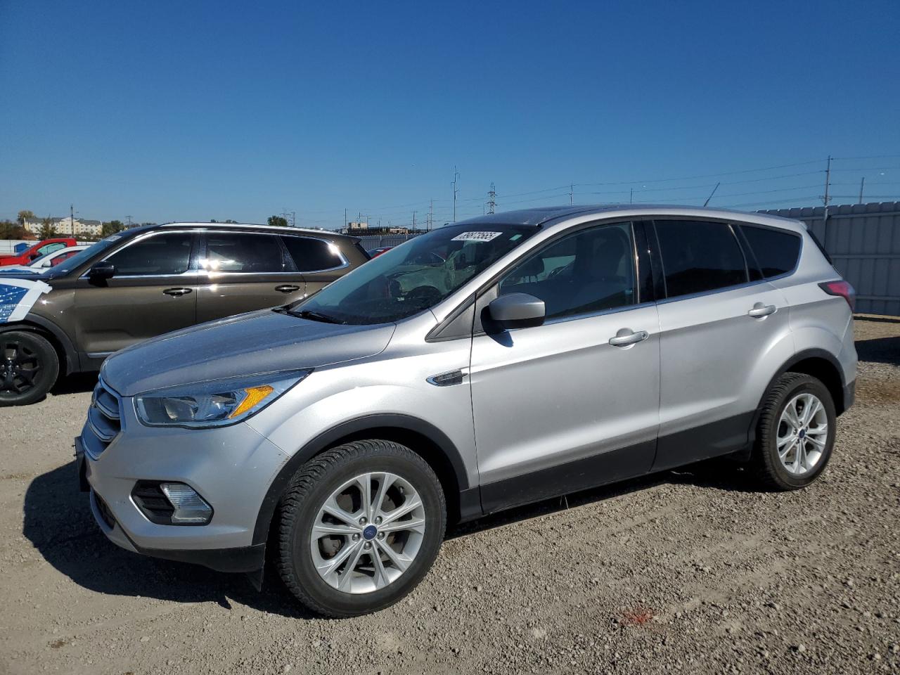 FORD ESCAPE SE