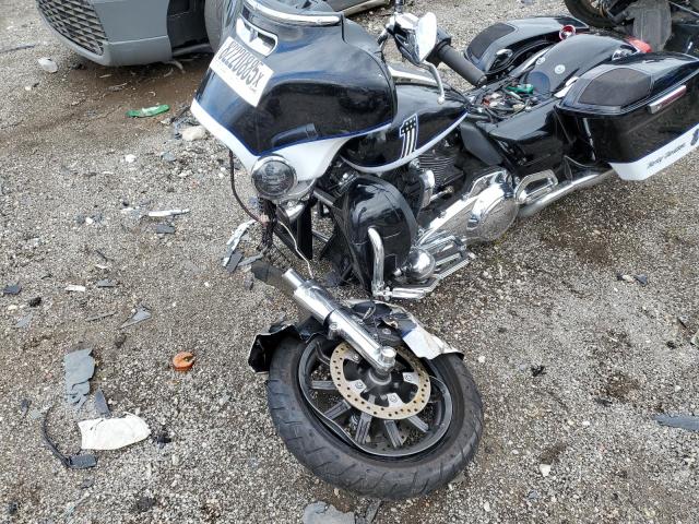 2017 HARLEY-DAVIDSON FLHTP POLICE ELECTRA GLIDE #3292507697