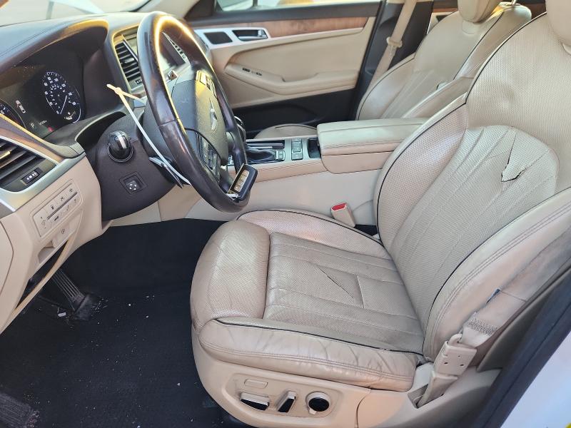 2015 HYUNDAI GENESIS 5. KMHGN4JF1FU070095