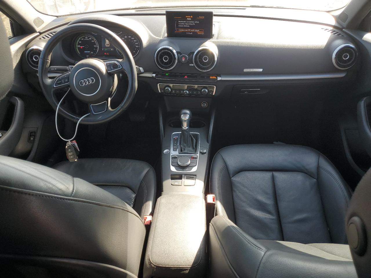 AUDI A3 E-TRON PREMIUM ULTRA