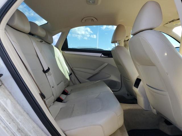 2013 VOLKSWAGEN PASSAT SE - 1VWBH7A38DC010568