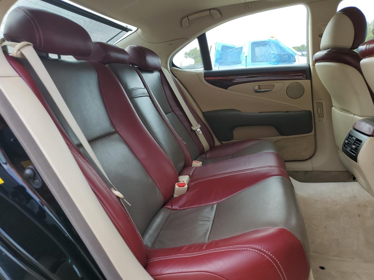 LEXUS LS 460