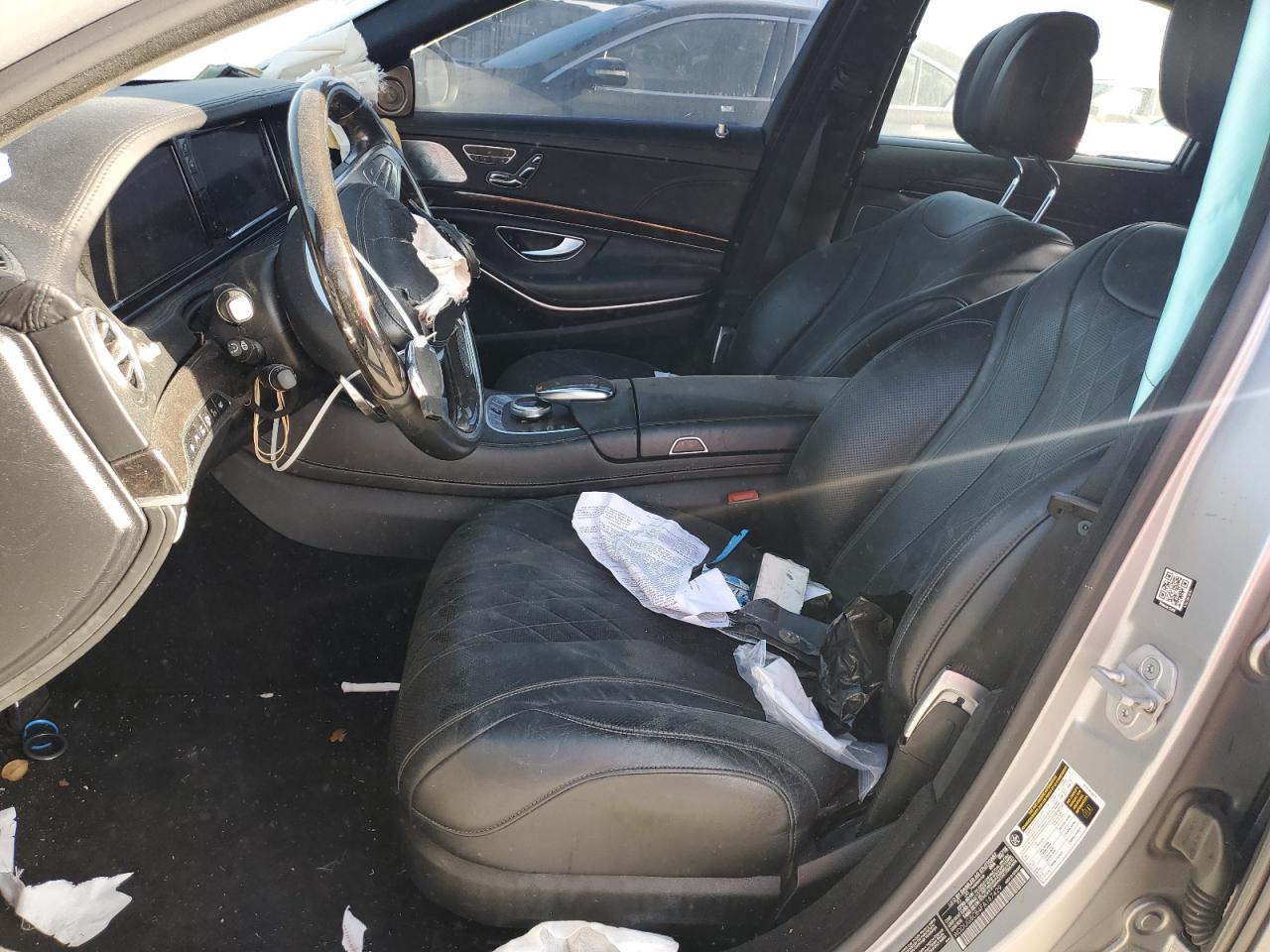 MERCEDES-BENZ S-CLASS 550