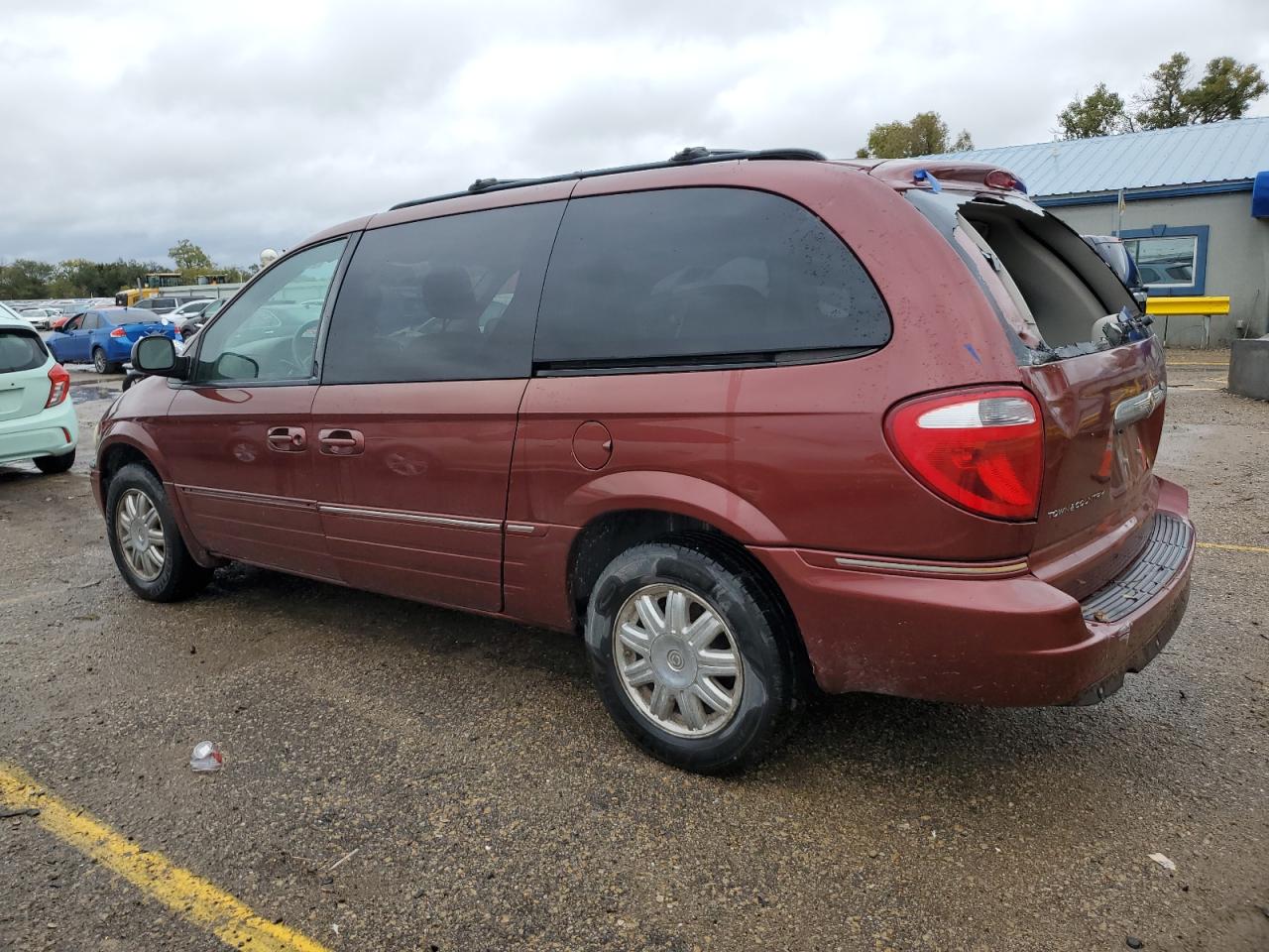 Lot #3298222028 2007 CHRYSLER TOWN & COU