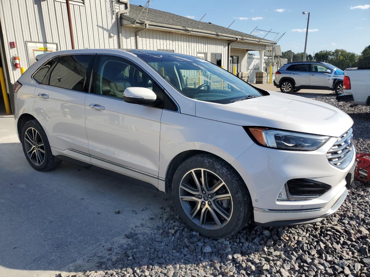 FORD EDGE TITANIUM